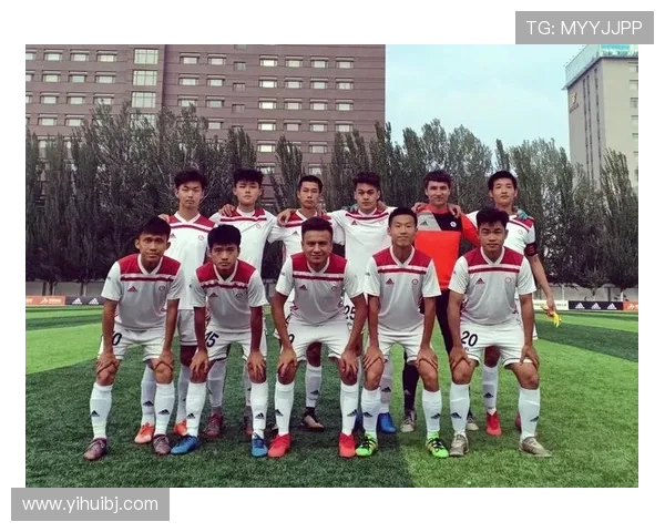 广州足球队的奋斗与荣耀：一段不平凡的突破之旅