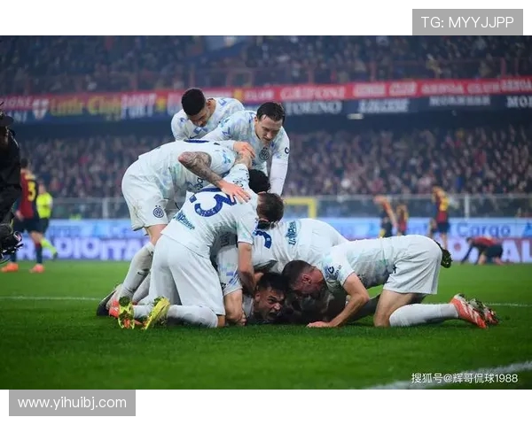 五大联赛争锋激烈 全球足坛焦点赛事与球队表现分析