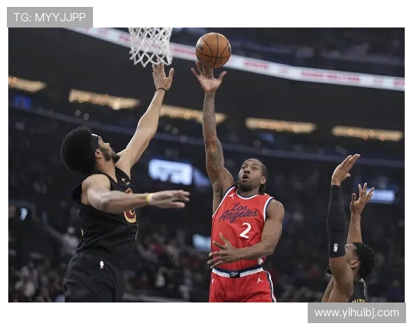 快船与爵士激战正酣NBA直播吧带你全程体验精彩瞬间
